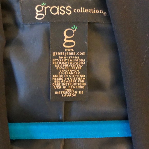 Ladies Sports Blazer - Picture 2 of 4